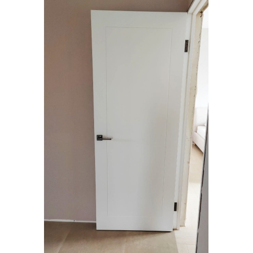 Дверь в эмали НьюДор 12 ПГ (белая)