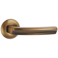 Ручка дверная Punto - Alfa (3 цвета)